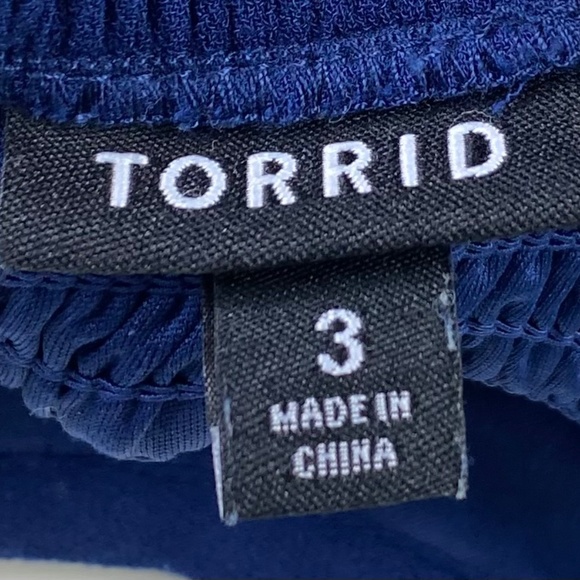 Torrid Sz 3 3X 22 24 Maxi Dress Navy Blue Lace Lacy Slvlss Romantic Boho - Picture 5 of 6